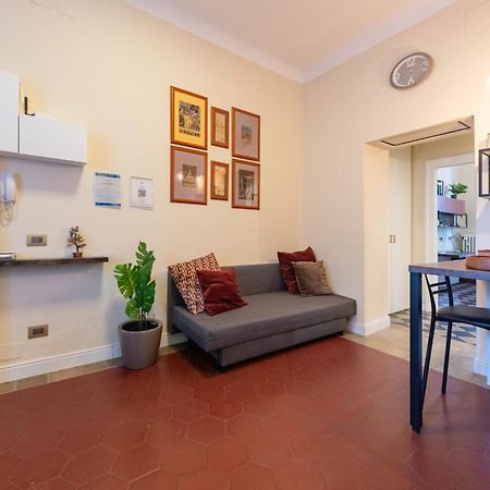 10' Duomo & Central Station Large Apartment Milão Exterior foto